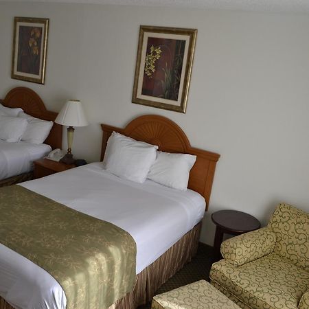 Jameson Inn & Suites 볼링 그린 외부 사진
