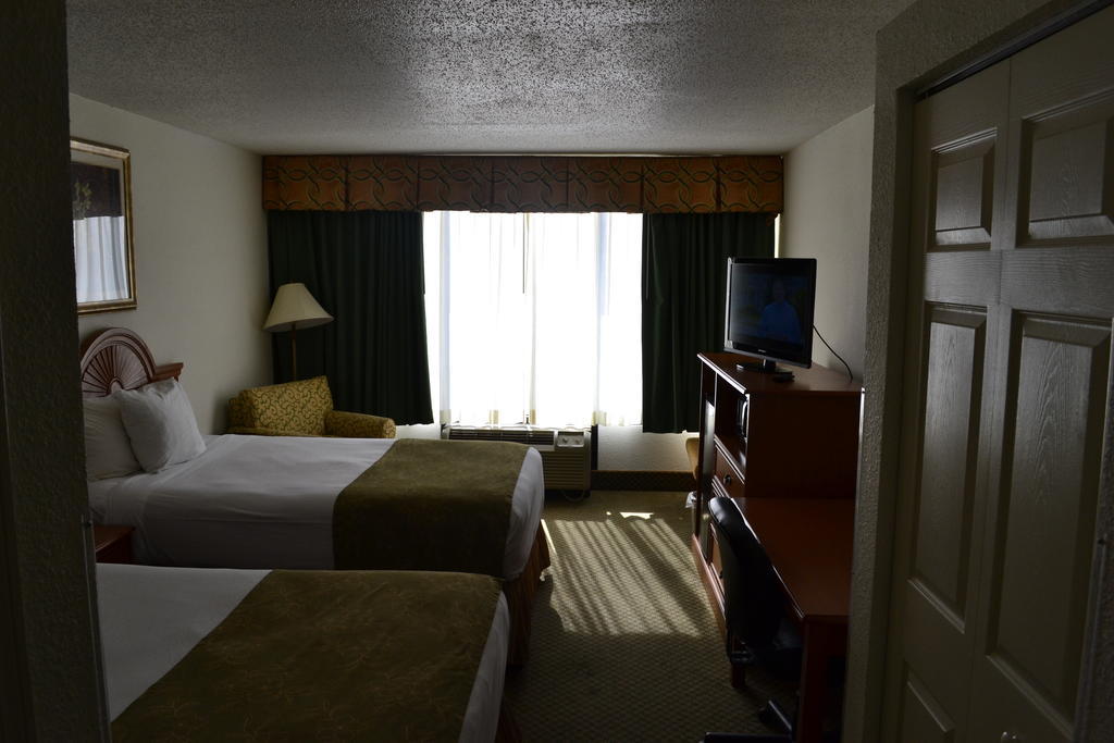 Jameson Inn & Suites 볼링 그린 외부 사진